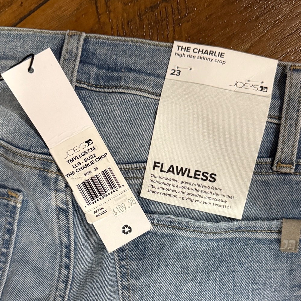 Joe's Jeans Women's Skinny Denim in Medium Blue - Picture 5 of 5